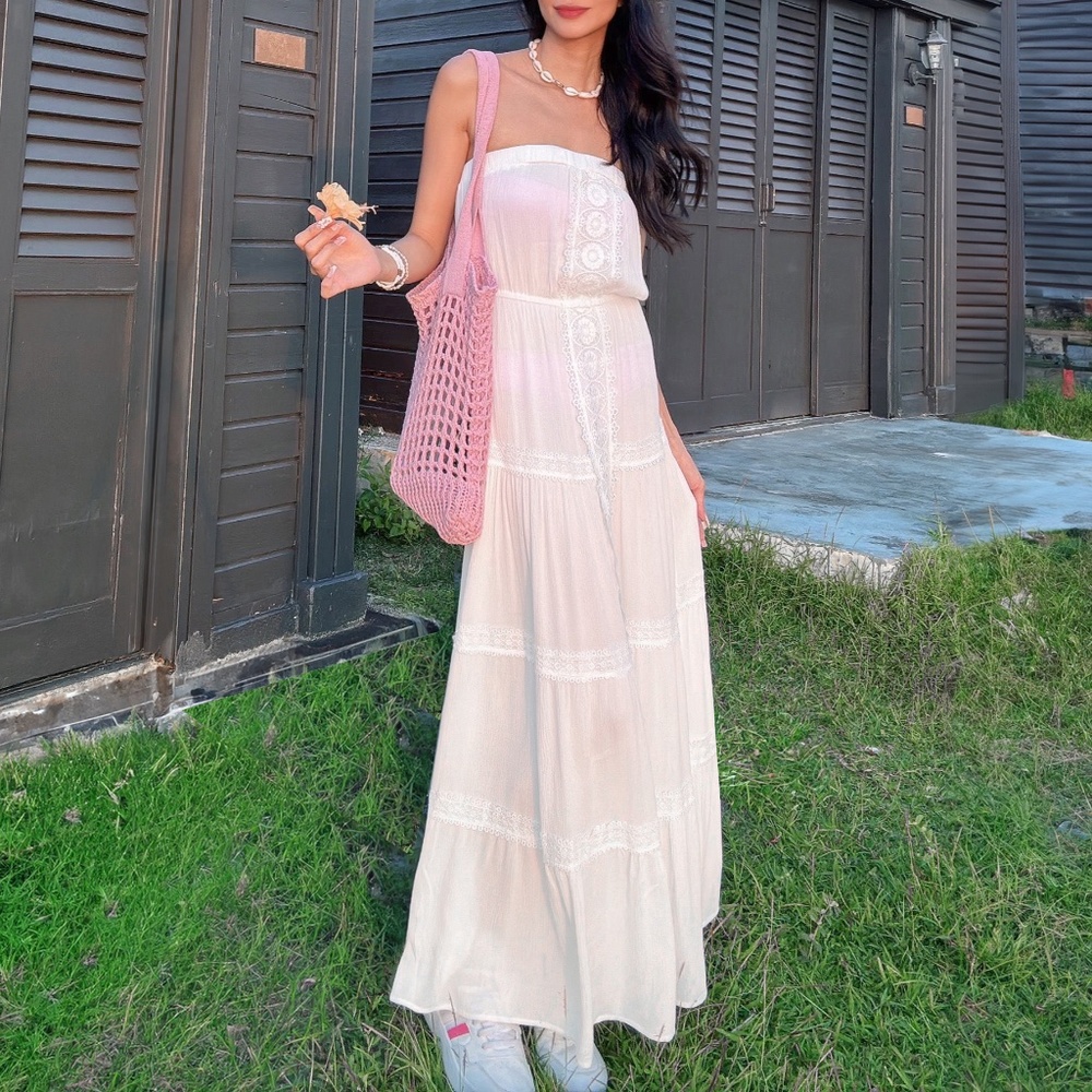 Boho Tube Maxi Dress with Lace Detail